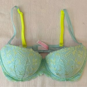 Victoria’s Secret PINK Push up bra